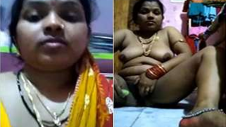 Fatty Desi woman decides to combine taking a shower and masturbation | XXX Video on AllSex.XXX