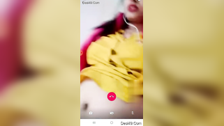 XXX surprises always wait for the lover when he calls the Desi babe