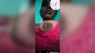 It is time for the Desi aunty to reveal sexy nipple for XXX buddy | XXX Video on AllSex.XXX