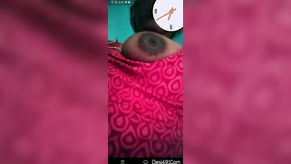 It is time for the Desi aunty to reveal sexy nipple for XXX buddy | XXX Video on AllSex.XXX