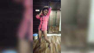 Seductive dance by the Indian XXX girl wearing a pink shirt | XXX Video on AllSex.XXX