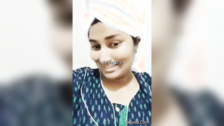 Desi mom thinks her body is sexy and that's why she films the video | XXX Video on AllSex.XXX