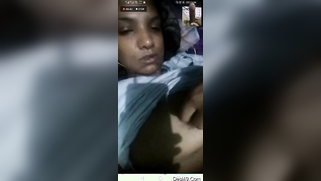 Indian aunty isn't ashamed of playing with boobs on the camera | XXX Video on AllSex.XXX