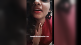 Amateur video of the Desi lovely with nose piercing exposing the chest