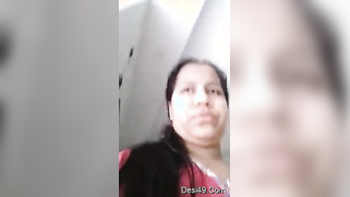 Indian sees nothing bad about flashing tits and pussy on the camera | XXX Video on AllSex.XXX