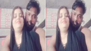 Indian couple is going to have the first XXX experience on camera | XXX Video on AllSex.XXX