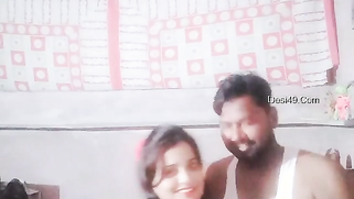 Indian couple is going to have the first XXX experience on camera | XXX Video on AllSex.XXX