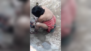 Naturalist forgets about birds and starts filming the naked Desi | XXX Video on AllSex.XXX