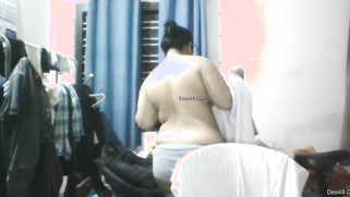 Dating is an important event and the topless Indian prepares for it | XXX Video on AllSex.XXX