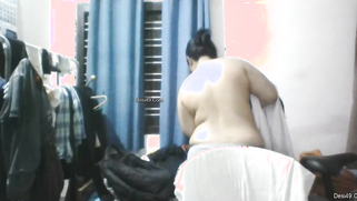 Dating is an important event and the topless Indian prepares for it | XXX Video on AllSex.XXX