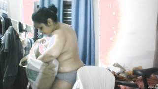 Dating is an important event and the topless Indian prepares for it | XXX Video on AllSex.XXX