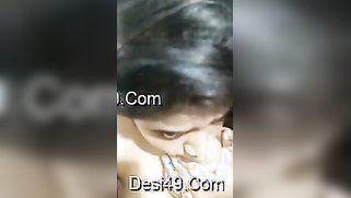 Self-isolated Indian girl has no choice but to play with pussy | XXX Video on AllSex.XXX