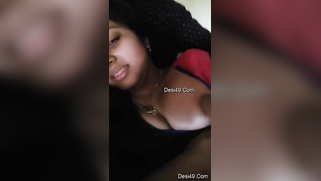 Raunchy guy pulls Desi girlfriend's tits out to have some fun | XXX Video on AllSex.XXX