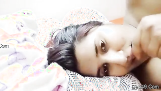 Pretty Desi female wakes up with the idea of filming XXX video | XXX Video on AllSex.XXX