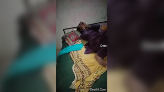 Excited Indian woman touches vagina and lover films XXX video | XXX Video on AllSex.XXX