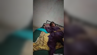 Excited Indian woman touches vagina and lover films XXX video | XXX Video on AllSex.XXX