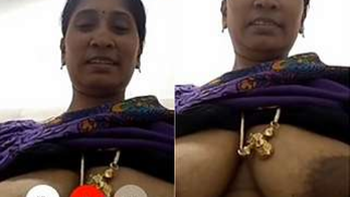Bored Desi aunty calls the stud to surprise him with big breasts | XXX Video on AllSex.XXX