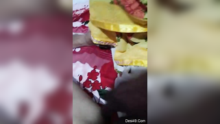 Tired Indian worker comes home and relaxes thanks to wife's pussy