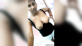 Dirty Desi college girl makes beautiful boobs leave black top | XXX Video on AllSex.XXX