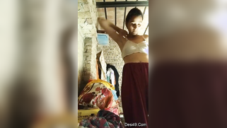 Indian aunty thinks it's a good day to put on clothes on the camera | XXX Video on AllSex.XXX