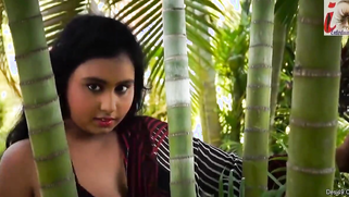 Captivating Indian adult model with pleasure takes part in photo sessions | XXX Video on AllSex.XXX