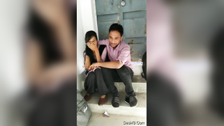 Cameraguy encourages the Desi couple to kiss and hopes to film sex | XXX Video on AllSex.XXX