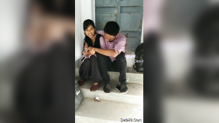 Cameraguy encourages the Desi couple to kiss and hopes to film sex | XXX Video on AllSex.XXX