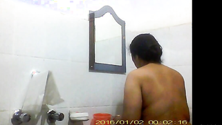 Indian aunty decides to film bathroom video and upload it to XXX site | XXX Video on AllSex.XXX