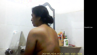 Indian aunty decides to film bathroom video and upload it to XXX site