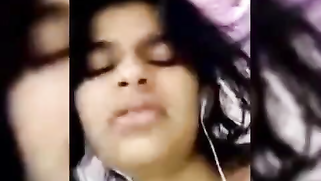 Manager can see Indian girlfriend's boobs thanks to the video call | XXX Video on AllSex.XXX
