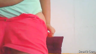 Cute possessor of natural Desi tits puts on clothes in front of camera | XXX Video on AllSex.XXX