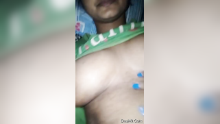 Camgirl touches hairy vagina after squeezing her Indian boobs | XXX Video on AllSex.XXX