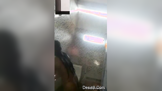 Indian girl takes a shower but she isn't going to interrupt video call | XXX Video on AllSex.XXX