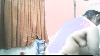 Desi BBW isn't in a hurry to put on clothes after taking a bath | XXX Video on AllSex.XXX