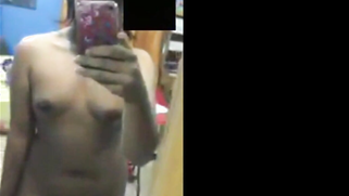 Lucky Indian girl tests new phone camera filming the naked body | XXX Video on AllSex.XXX