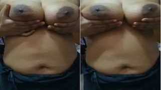 Solo Indian camgirl gently massages huge hooters and vagina | XXX Video on AllSex.XXX