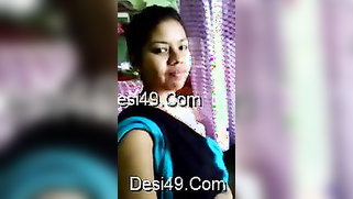 Before going to work the Indian mom exposes big juicy breasts | XXX Video on AllSex.XXX