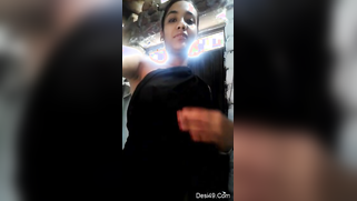 There is a place where the Indian whore can show nice titties | XXX Video on AllSex.XXX