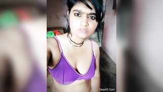 Whorish Indian wife flashes pussy and next step is to show tits | XXX Video on AllSex.XXX