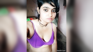 Whorish Indian wife flashes pussy and next step is to show tits | XXX Video on AllSex.XXX