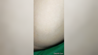 Close-up video of the man making Indian wife horny using fingers | XXX Video on AllSex.XXX