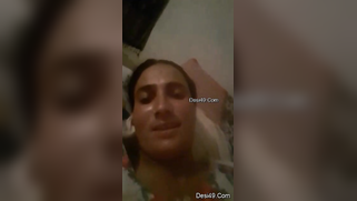 Farmer's Desi wife reveals breasts in the amateur XXX video | XXX Video on AllSex.XXX