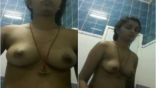 Splendid Desi begins to put on clothes after she shows boobies | XXX Video on AllSex.XXX