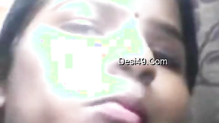 Nice Indian aunty will show tits if an internet friend makes her horny | XXX Video on AllSex.XXX