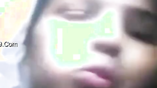 Nice Indian aunty will show tits if an internet friend makes her horny | XXX Video on AllSex.XXX