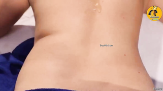 Oil massage is supposed to help the naked Indian woman relax | XXX Video on AllSex.XXX