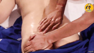 Oil massage is supposed to help the naked Indian woman relax | XXX Video on AllSex.XXX