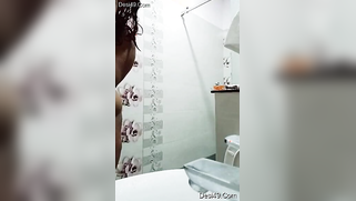 Desi female makes bathing more thrilling filming it on the camera | XXX Video on AllSex.XXX