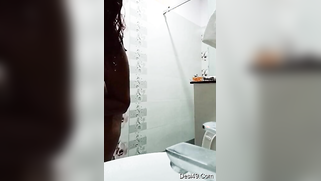 Desi female makes bathing more thrilling filming it on the camera | XXX Video on AllSex.XXX