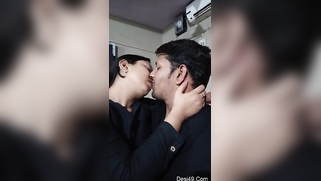 Pretty aunty and her Desi husband turn each other on by kissing | XXX Video on AllSex.XXX